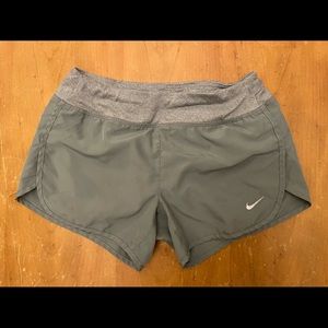 Nike Girls Running Shorts Dri-Fit Size M
